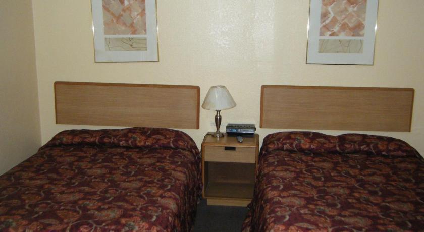 دوبوك Glenview Motel الغرفة الصورة